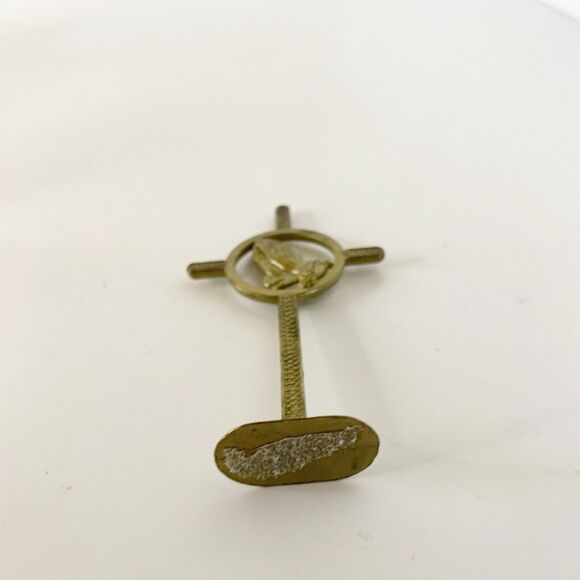 Vintage Brass Prayer Hands Cross Statuette Figure 3 Inch - Picture 3 of 5